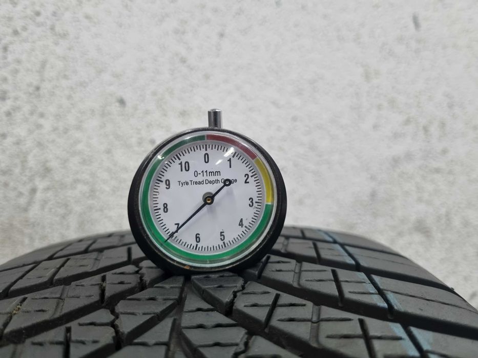 215/55/18 99V Goodyear Vector 4Season Gen 3 D.5023