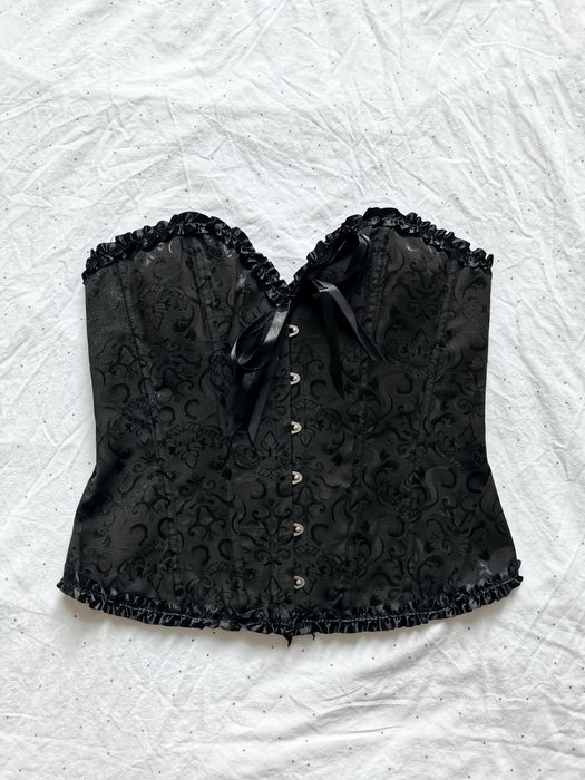 Gorset w stylu gotyckim