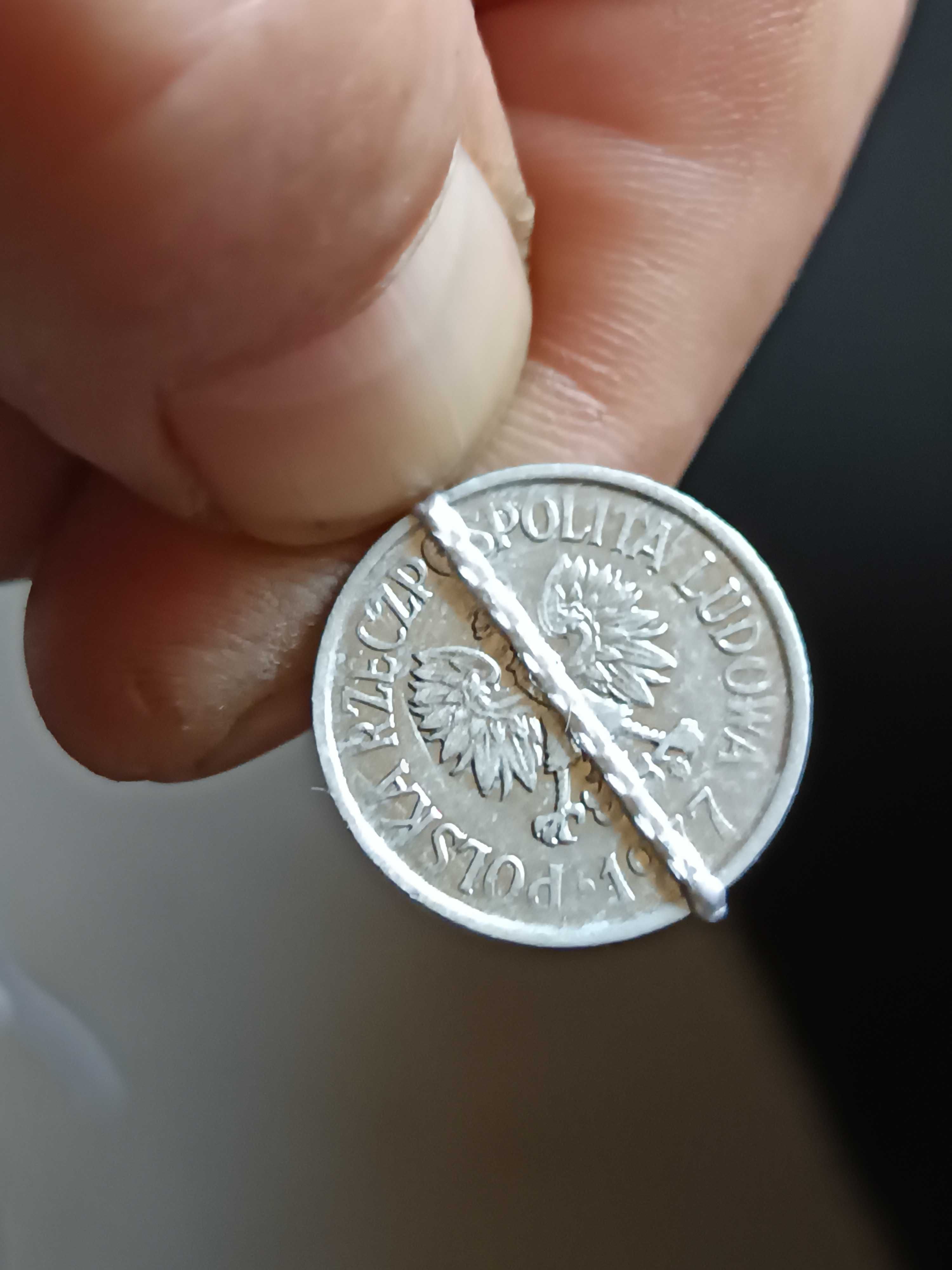 Sprzedam monetę 20 groszy 1977 rok skretka
