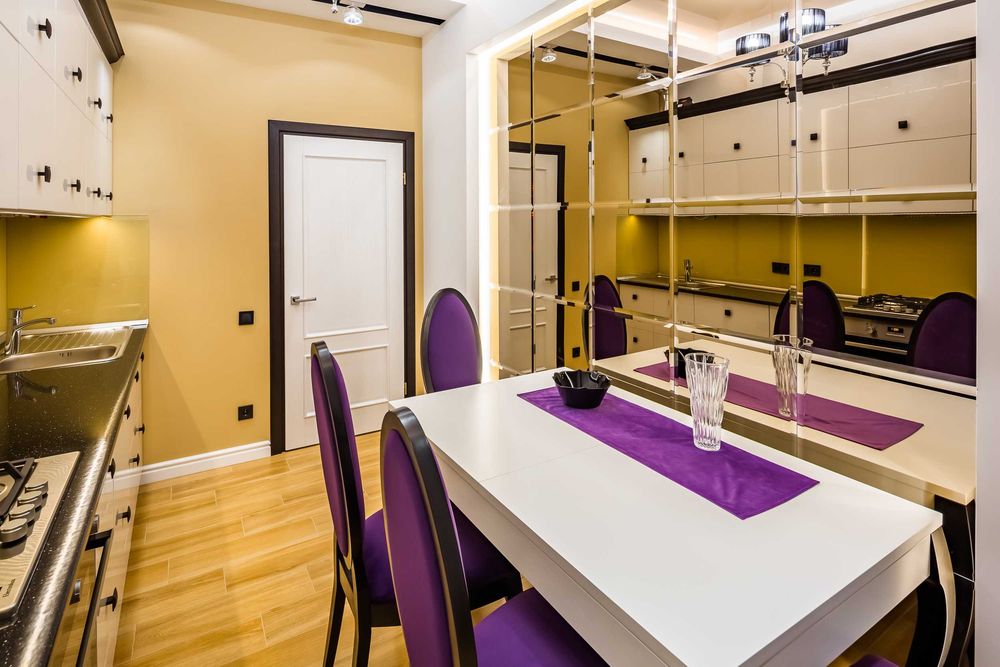 Подобова оренда квартири  у центрі міста по вул.Цехова 9