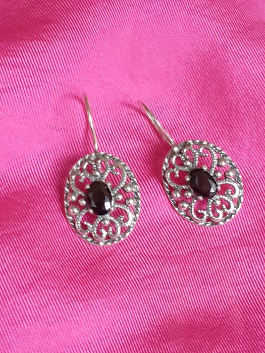 Srebrne kolczyki nowe