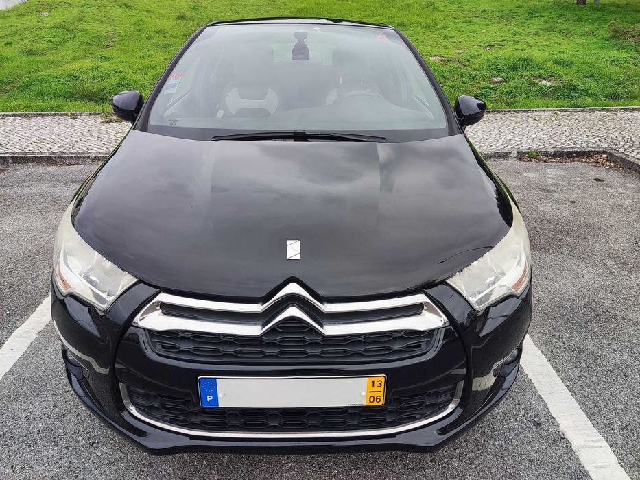 CITROËN DS4 1.6 HDi Diesel 114 cv – 2013 – Automático