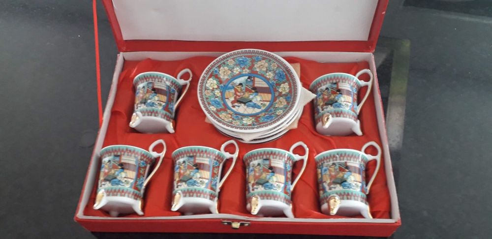 Conjunto chávenas de café