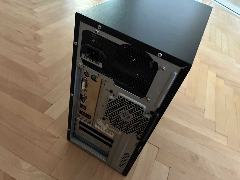 Системний блок Intel Core I-7 4790, 8Гб, 240SSD. 1TB HDD