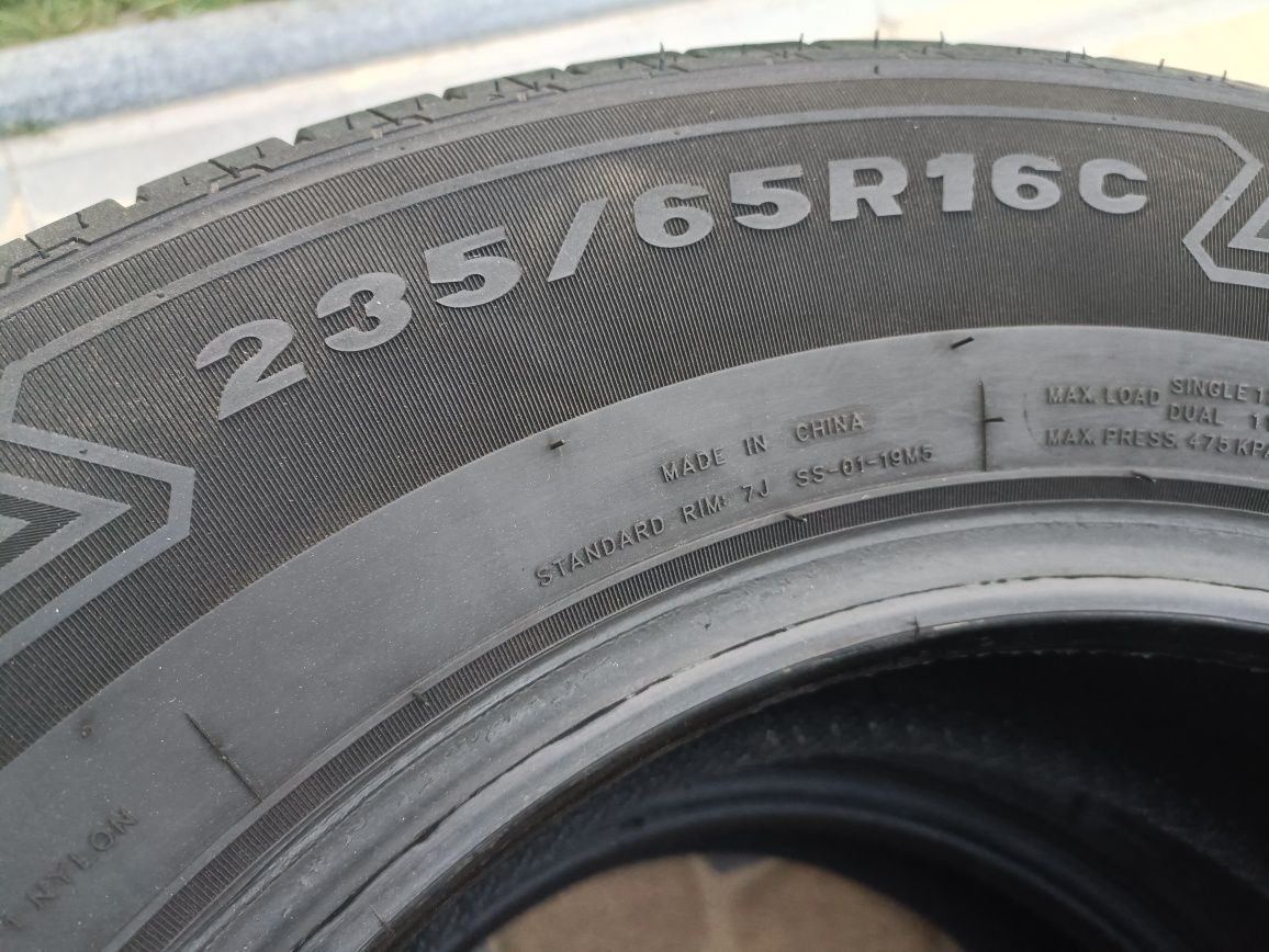 Шини 235/65 R16c резина літня