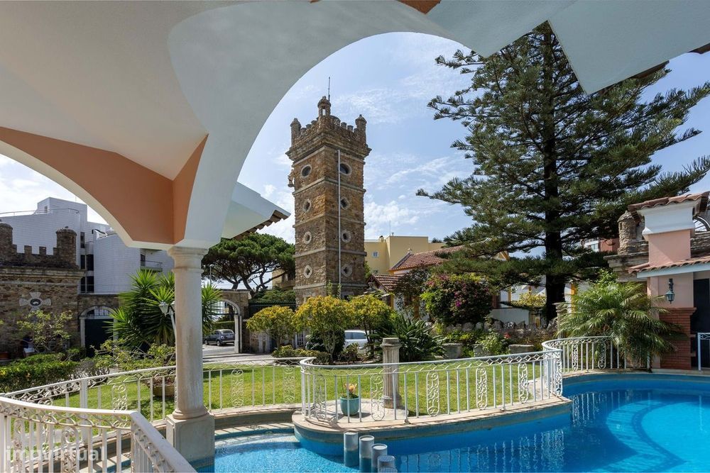 Moradia exclusiva junto à praia,  Monte do Estoril, Cascais