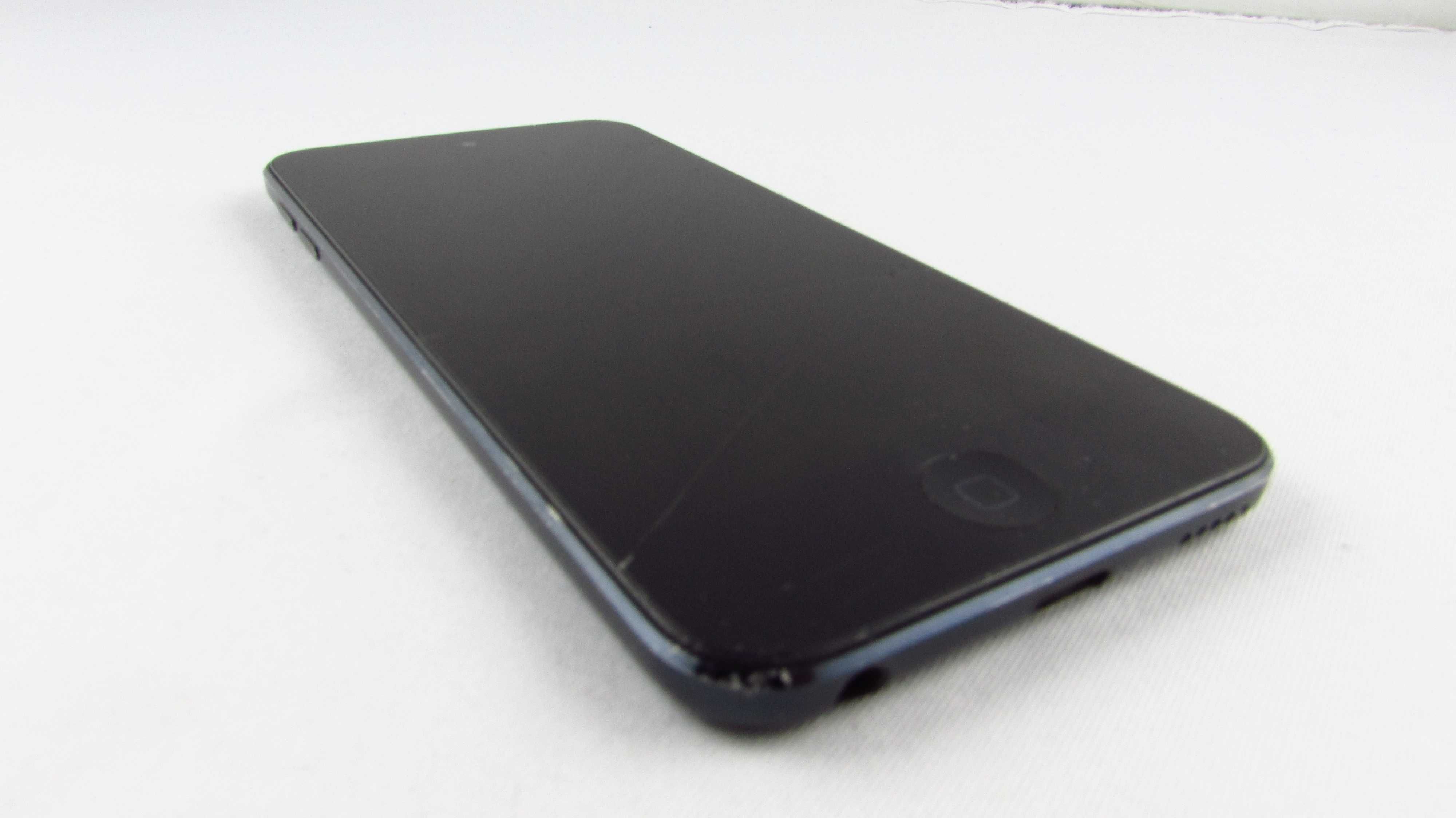 APPLE - iPod Touch 16gb A1421 5 generacja