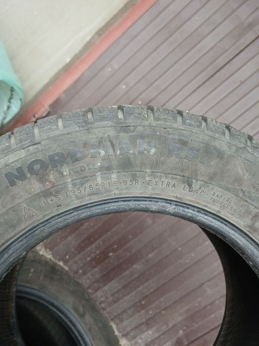 Продам резину в гарному стані.