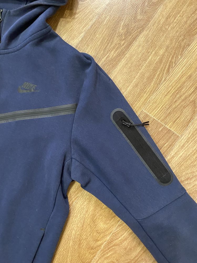 Зіпка Nike tech fleece