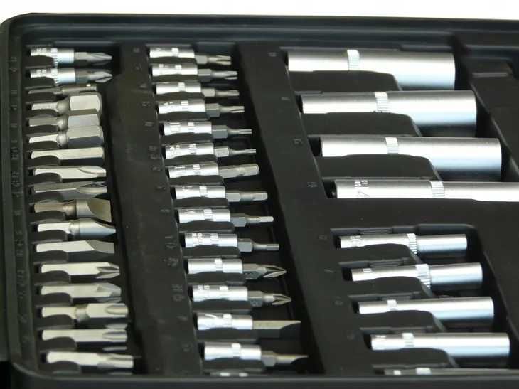 ZESTAW narzędzi 160el  premium komplet mechanika  hit okazja