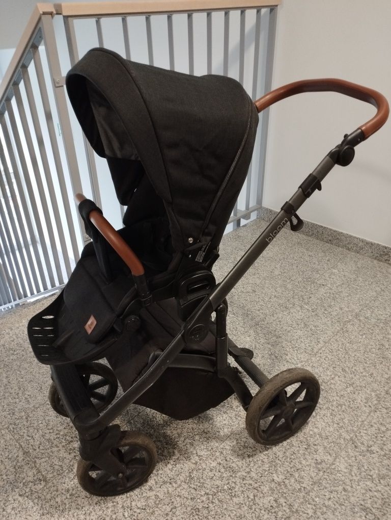 Wózek Roan Bloom 2 w 1