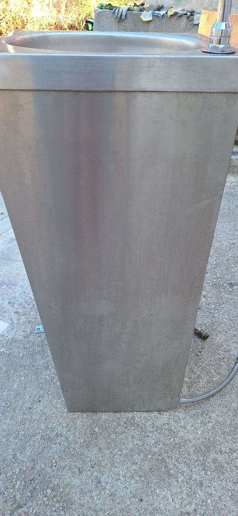 Pia com pedal- inox