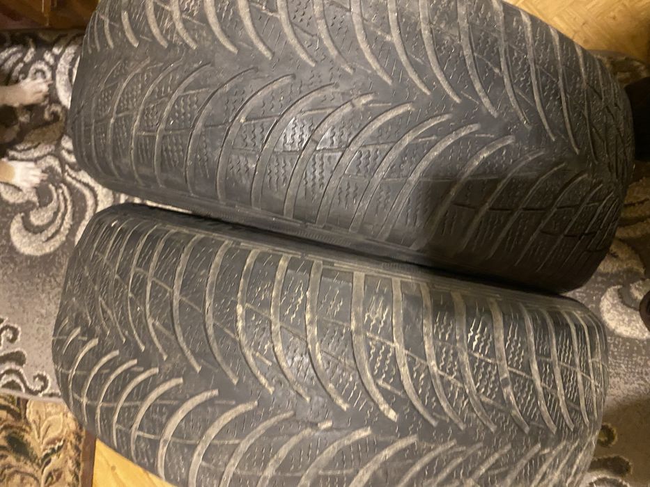 Пара зимової гуми goodyear ultraGrip 205/55 R16
