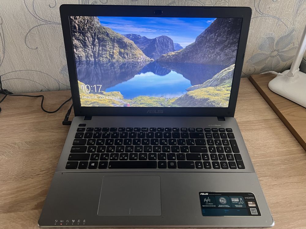 Ноутбук ASUS X550C Dark Gray