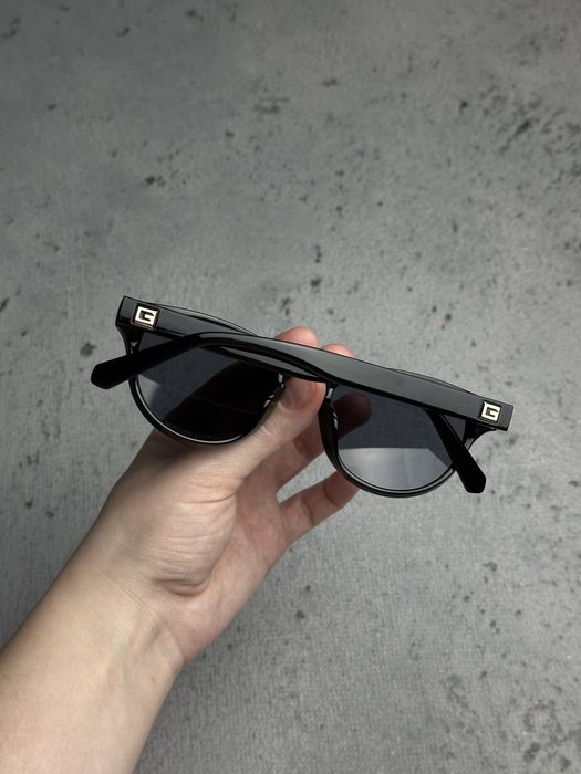 okulary przeciwsłoneczne Guess GU6970