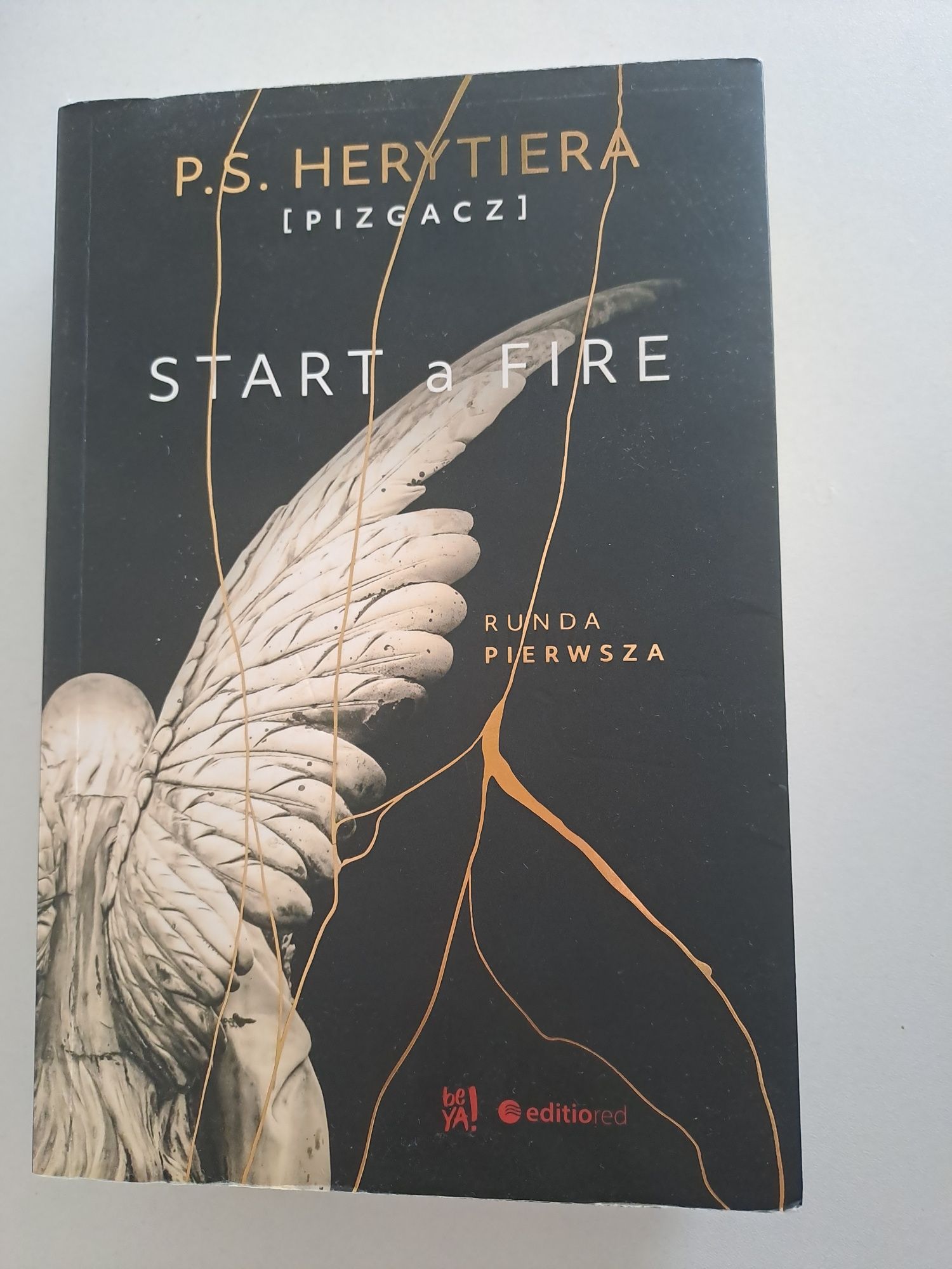 Start a fire runda pierwsza