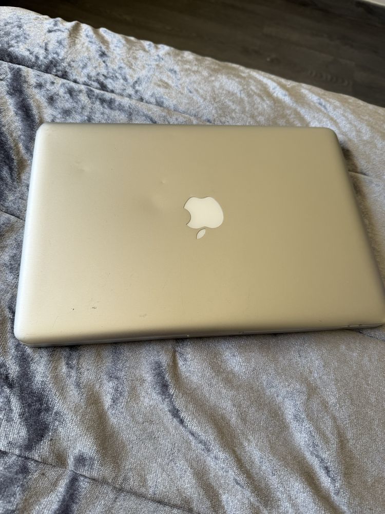 Macbook Pro Apple impecavel