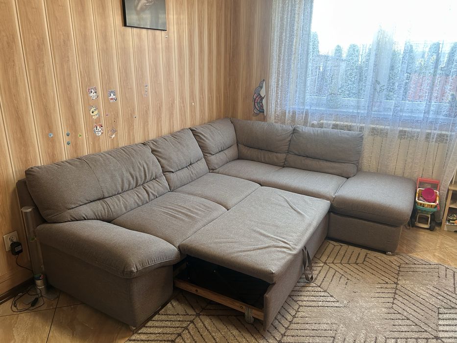 Naroznik w dobrym stanie rozmiar 2,60- 2,15