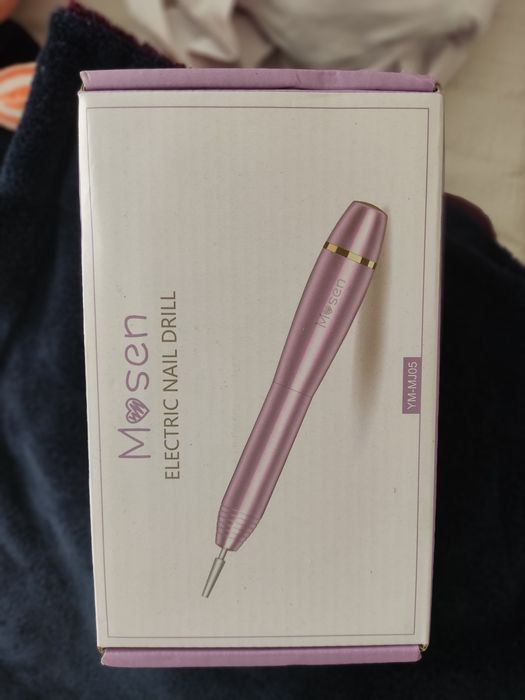 Máquina de arranjar unhas elétrica