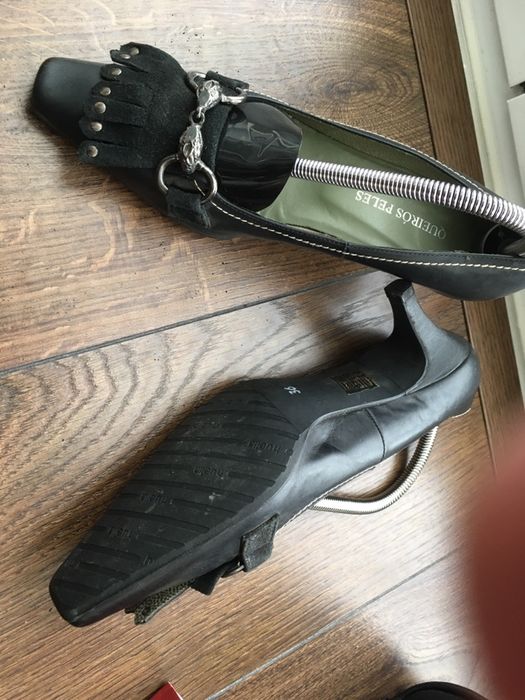 Sapatos Aldo e outros