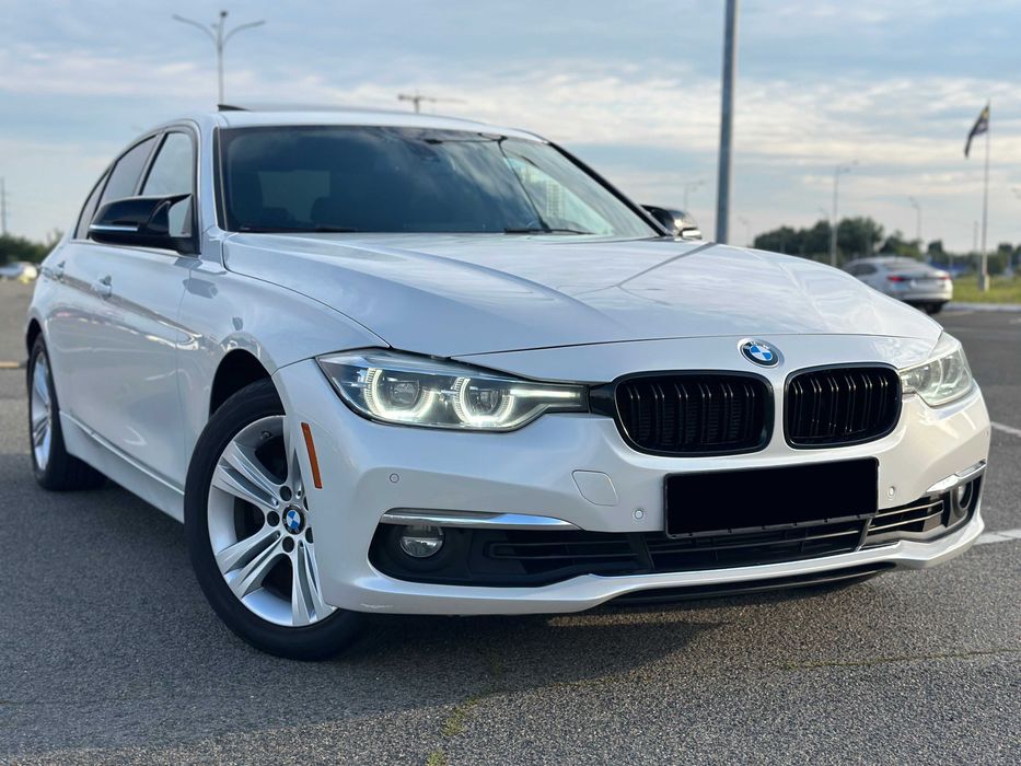BMW 328i X Drive