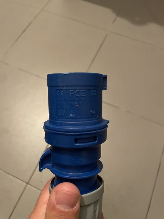 Adaptador de Corrente 16a - 32a