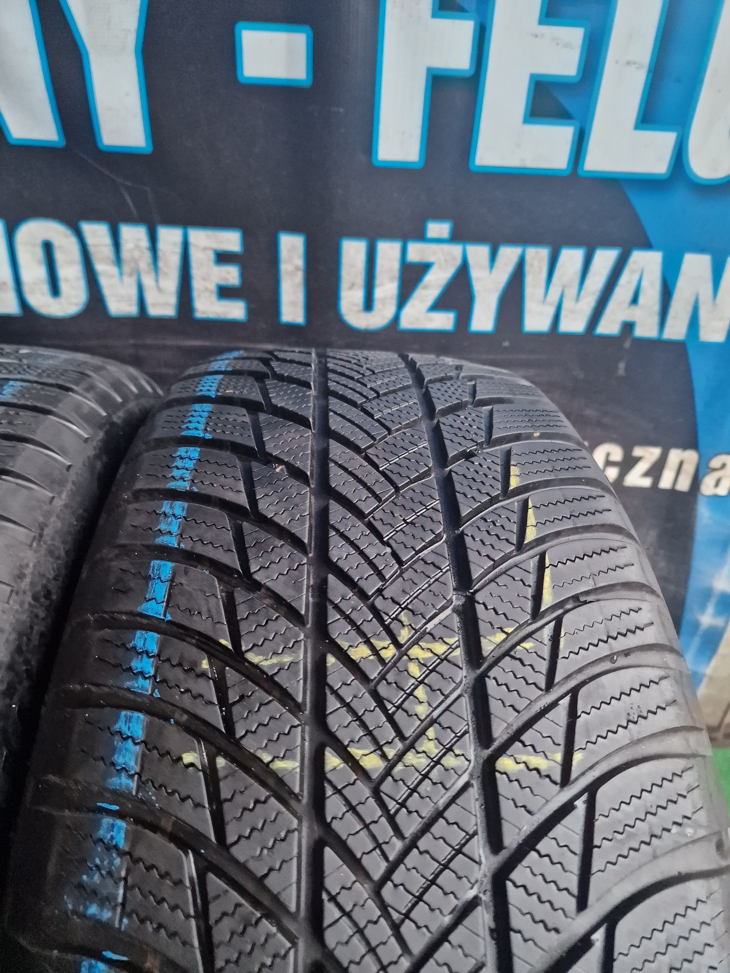 Opony zimowe 225/55/18 Bridgestone Para 7.3mm 2020