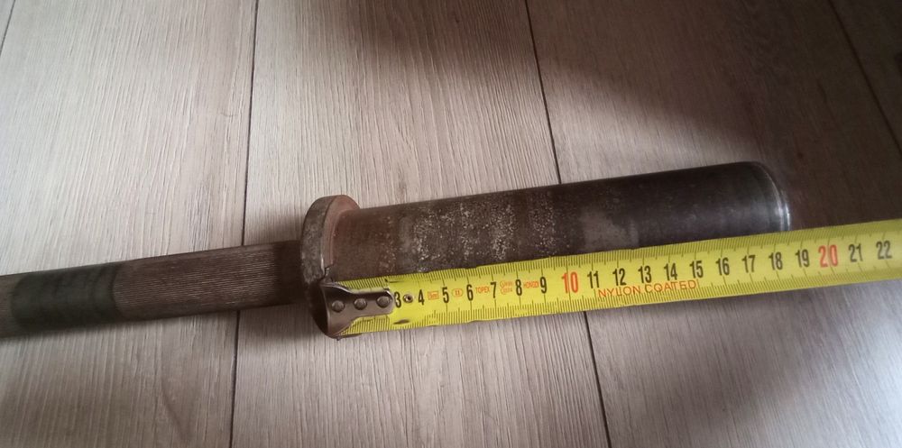 Продам олимпийский гриф 142см, 15кг.