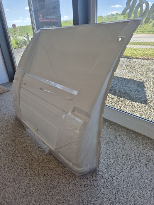 Nowa przednia ściana do przyczepy Adria bakista kufer