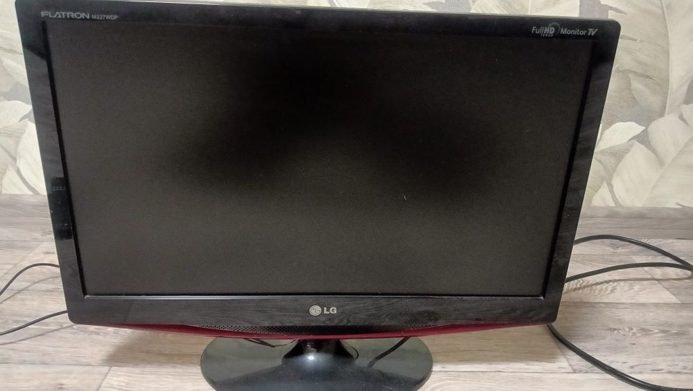 Телевизор LG смарт ТВ монитор