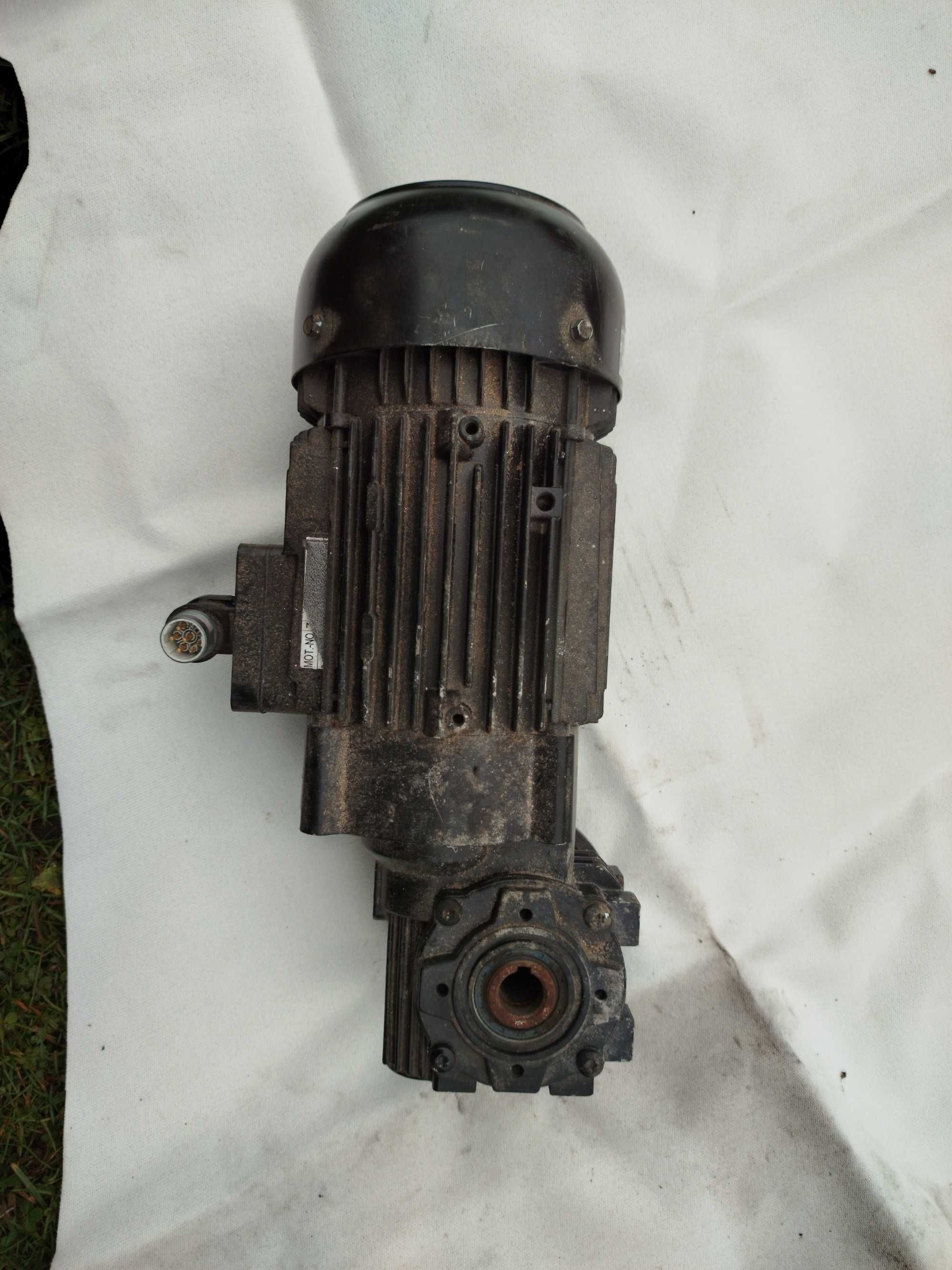 Motoreduktor BAUER