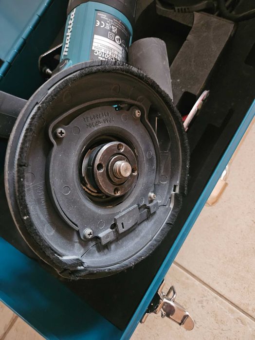 MAKITA PC5010C szlifierka garnkowa do betonu 125mm 1400W