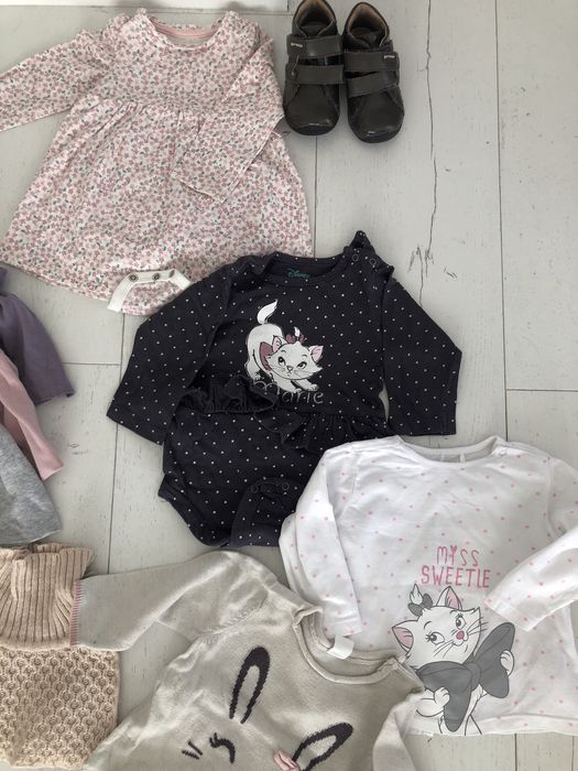 Paka ubranek dla dziewczynki rozm. 74 ( 7 zł/szt)