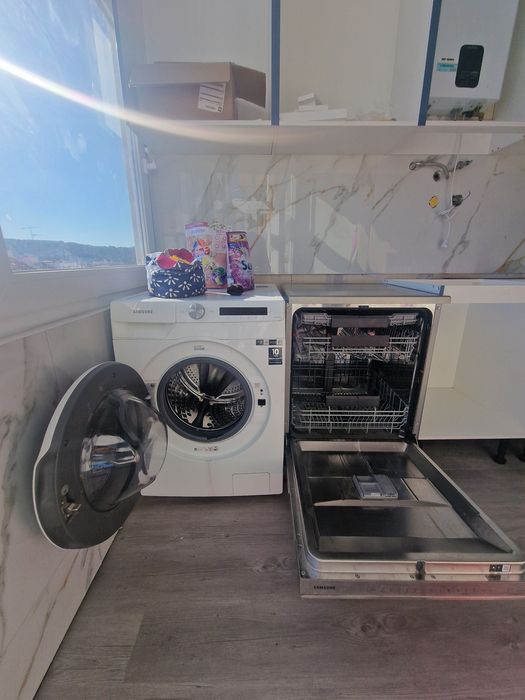 Máquina lavar e secar  roupa samsung