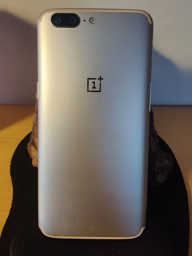 oneplus 5 A5000 soft gold 64gb