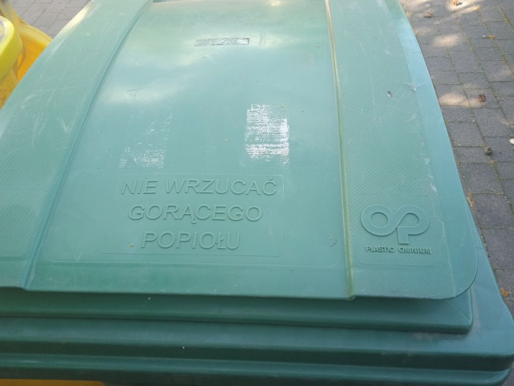 Kosz pojemnik na odpady śmieci 240 l
