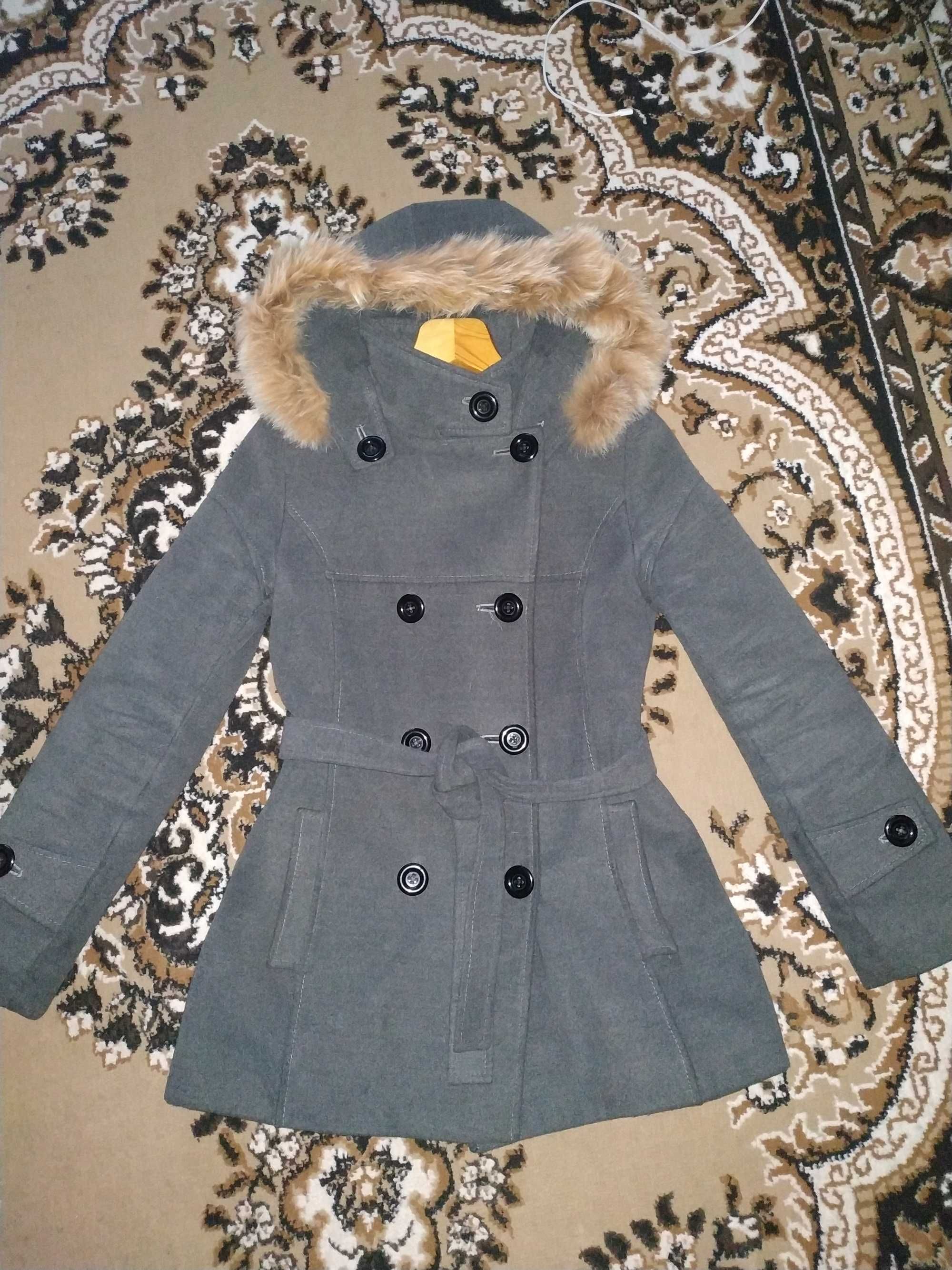 Кашемировое пальто 42р