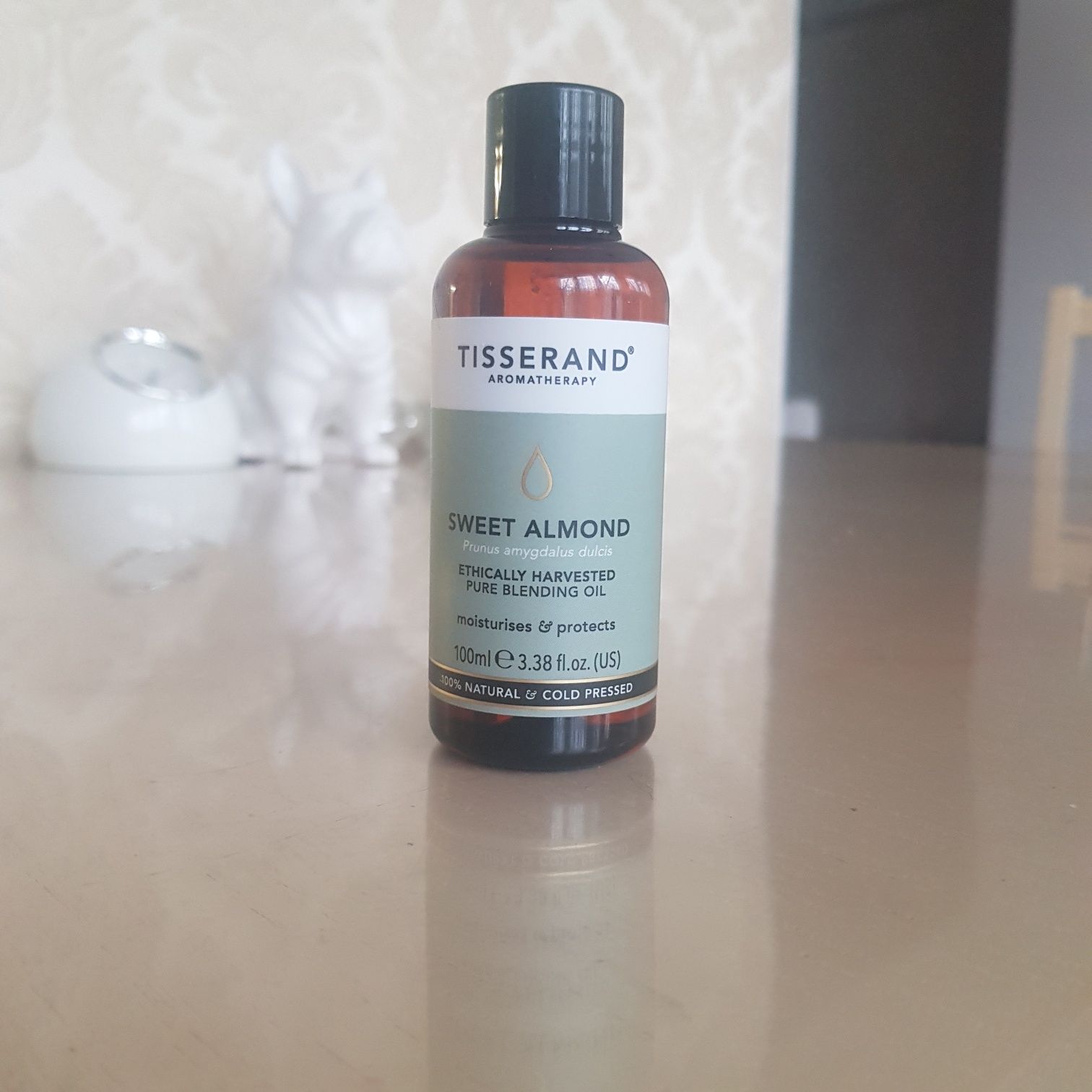 Продам масло sweet almond