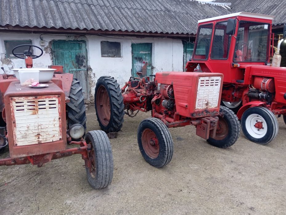 Двигун, проміутка коробка передач бортові гідробак