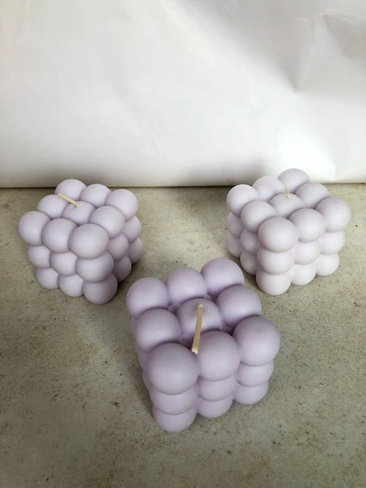 Świeca Bubble duża, sojowa, zapachowa lawendowa , świeczka