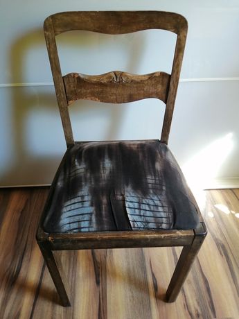 Drewniane krzesło antyk sprężyny