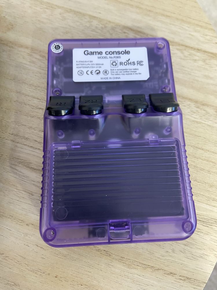 Consola retro R36S - Nova
