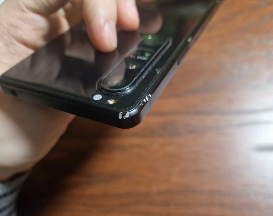 Smartfon Sony Xperia 1 III 12/256GB - Wizualnie uszkodzony, Sprawny.
