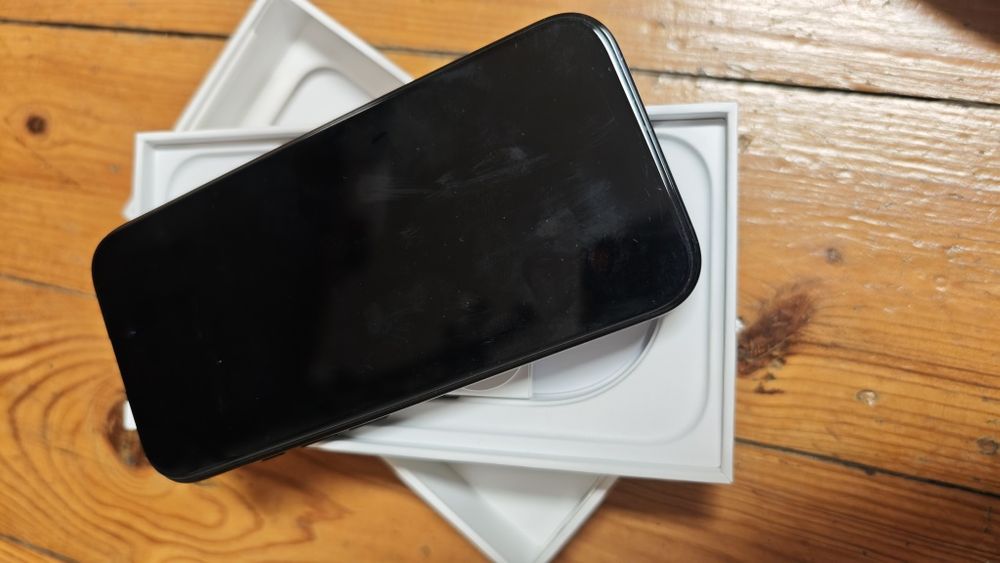 iPhone 16 PRO 128Gb