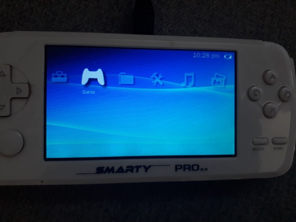 Gra  Smarty Pro 2.0 (coś w rodzaju PSP)Sprawna bez gier