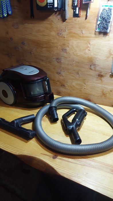 Пилосос Samsung 2000w (колбовий)