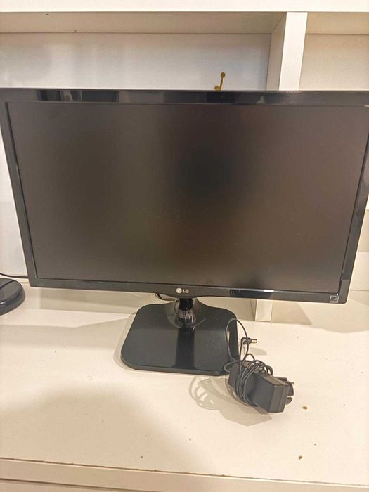 Monitor LG 22M47VQ-P