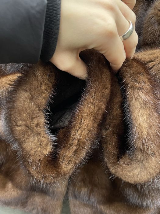 Норковая шуба с капюшоном Udekasi Furs