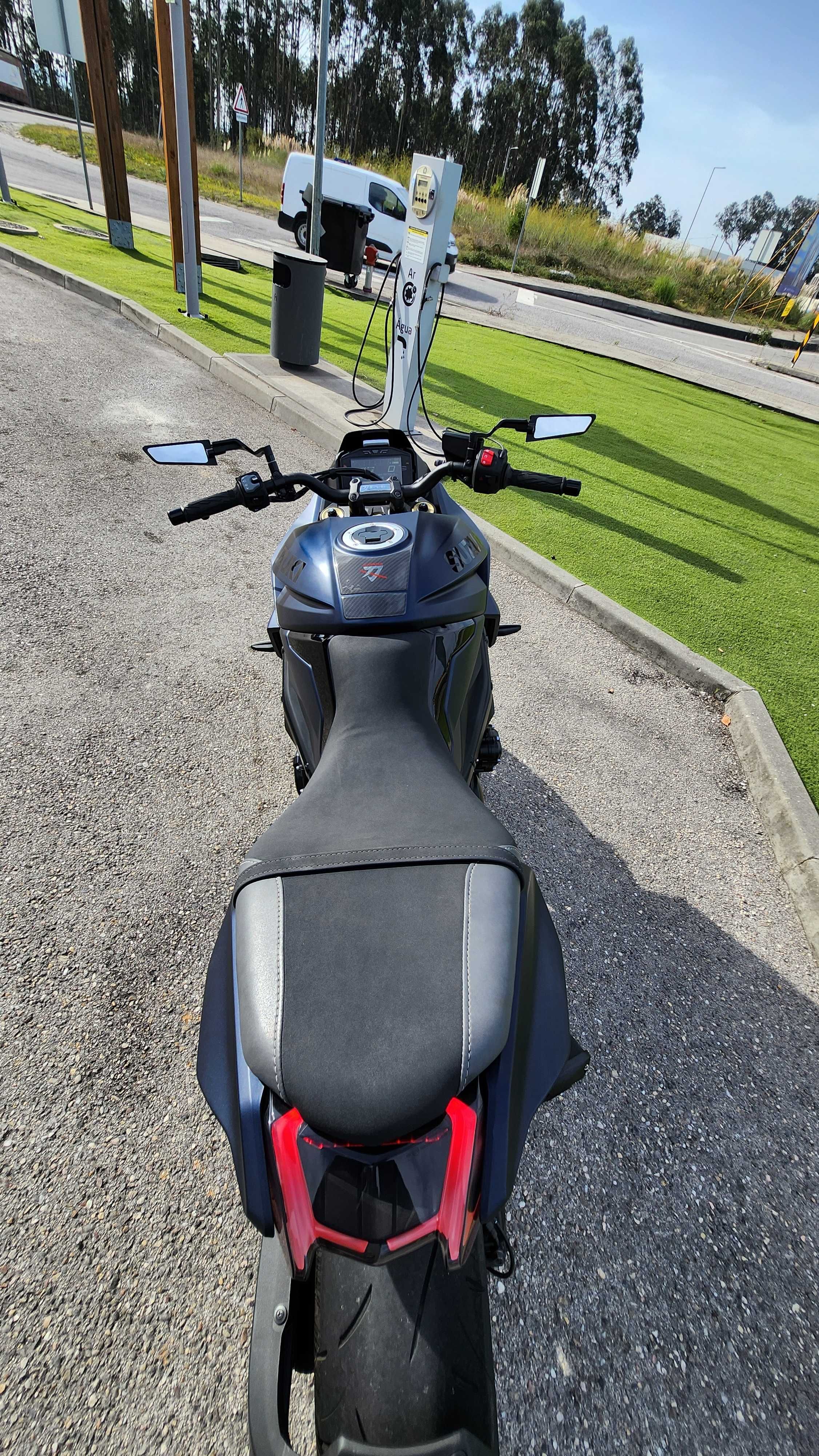 Suzuki katana 1000