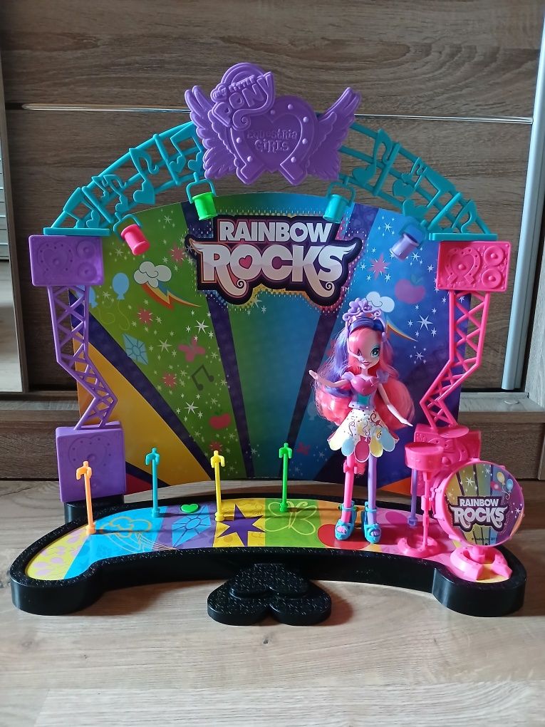 My Little Pony Equestria Girls Rainbow Rocks scena
